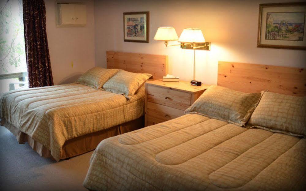 Tulip Motel